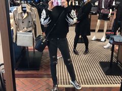 -伦敦比斯特购物村