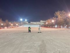 -庙香山滑雪场