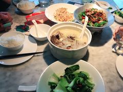 -雀蓝川菜(奥体广场店)