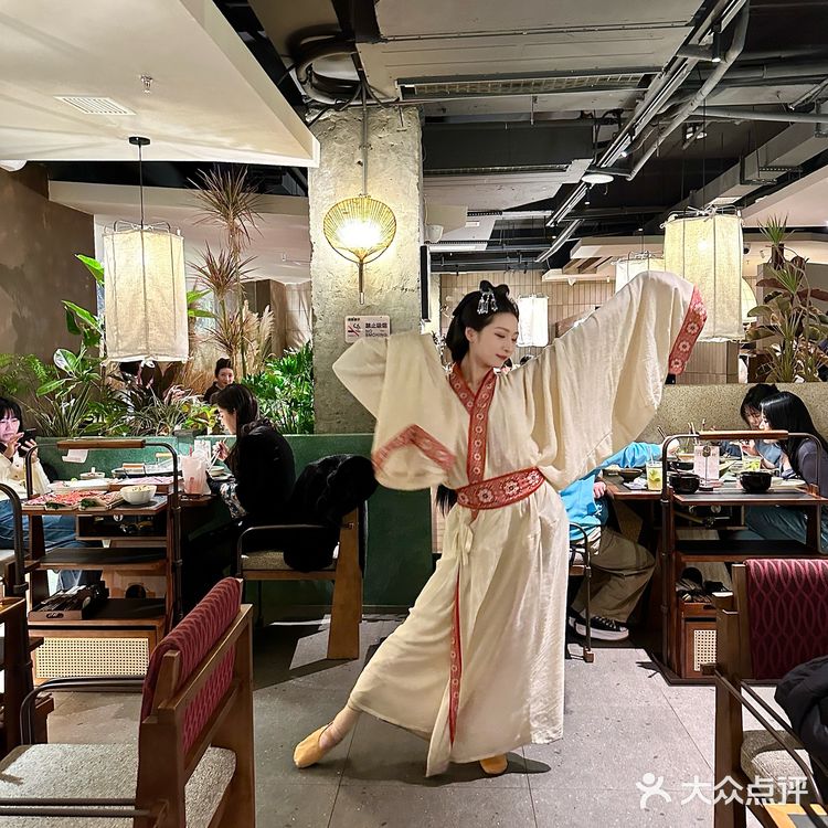 成都！逢人必推的火锅店！理解纣王的快乐了