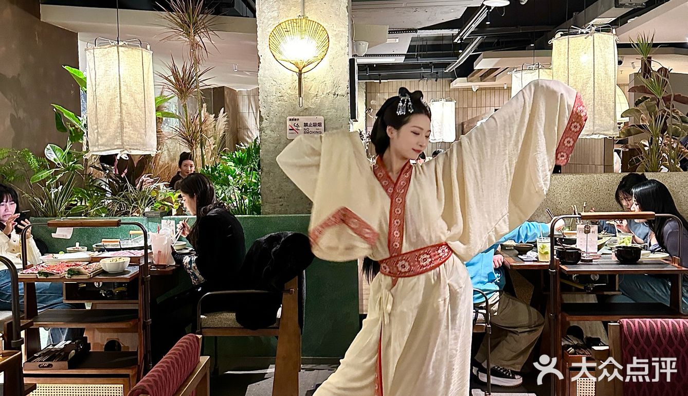 成都！逢人必推的火锅店！理解纣王的快乐了