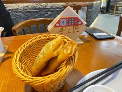 韭香鲜肉春卷-包小笼·金牌汤包(中山路店)