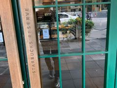 -星巴克(武康路店)