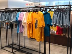 -URBAN REVIVO(上海中庚漫游城店)