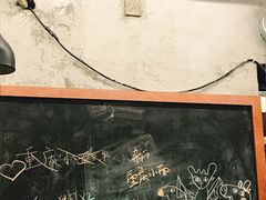 -丽影重庆小面(定西路店)