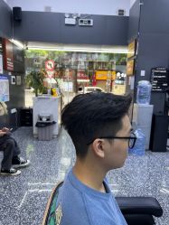 点击看大图 -藤野造型专业烫染接发