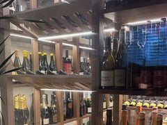-肆海小川菜酒馆Wine Bistro (青年路店)