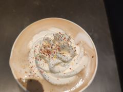 -星巴克(杭州湖滨银泰E区店)