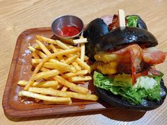 -HELLO 27 意面·沙拉·帕尼尼