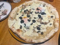 -JINNS锦时 steak&pizza(浸信会礼拜堂旧址店)