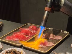 -铭牛烧肉·和牛海鲜自助(高新月牙湖店)