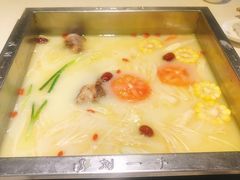 钙骨三鲜锅-刘一手火锅(万达广场店)