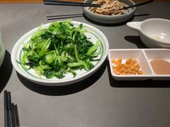 蒜蓉鸡毛菜-云海肴·汽锅鸡·云南菜(高德置地店)