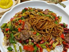 小炒黄牛肉拌粉-包小笼·金牌汤包(中山路店)