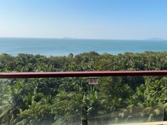 -三亚湾海居铂尔曼度假酒店