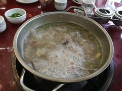 -老石黑山羊毛驴肉火锅(金凯广场店)