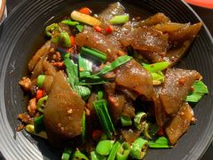 下饭肉沫苕皮-新繁老號豌豆汤饭店·江湖菜(宝光寺店)