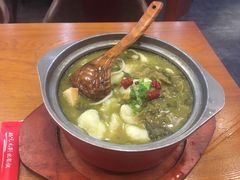 -周鱼小馆石锅酸菜鱼(活力汇店)