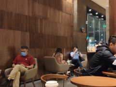 大堂-星巴克臻选(南京艾尚天地店)