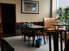 -壹阁胡羊焖饼(特色小吃街店)