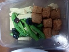 -李大娃香酥麻辣鸡(万鑫商城店)
