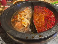 麻辣牛油x老菇菌汤鸳鸯锅-蜀大侠火锅(春熙路店)