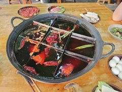 -正南齊北重庆老火锅(光华村直营店)