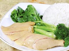 白切清远鸡饭-鸡鸣汤包(罗廊巷店)