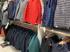 -优衣库(青岛伟东乐客城店)