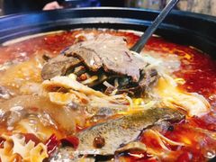 -陆记牛庄·碳锅龙虾烧烤(爱上花园店)