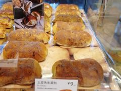 -巴黎贝甜(常德路店)