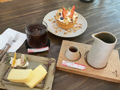-彳亍咖啡·这里(水湾路店)