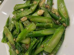 炒芥兰-轩记海鲜餐厅·四十五年老字号·经典粤菜(西区彩虹店)