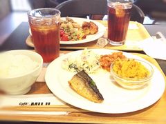 无印良品Cafe&nbsp;&&nbsp;Meal&nbsp;MUJI-无印良品餐堂 MUJI Diner(成都太古里店)