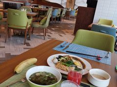 大堂-济南香格里拉·咖啡泉自助餐厅