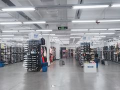 -迪卡侬(燕山店)