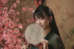 -汉仪华裳汉服馆(打浦桥店)