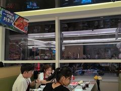 -海底捞火锅(振华广场生日主题店)