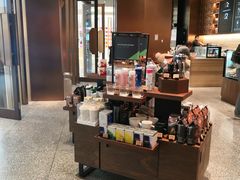 零售区-星巴克臻选(北京颐堤港中心第二店)