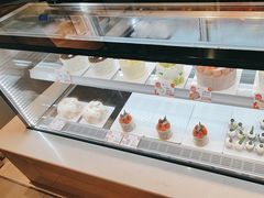 -花花卷卷·鲜食蛋糕(静安久光百货店)