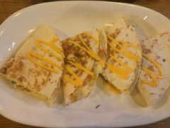 烤肉泡菜馅饼-包装马车·韩国料理·포장마차