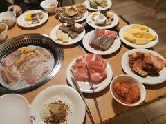 -汉丽轩韩式自助烤肉(大学城龙湖U城天街A馆店)