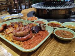 -梁山烤肉(旗舰店)