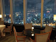 -FLAIR顶层餐厅酒吧(浦东丽思卡尔顿酒店)