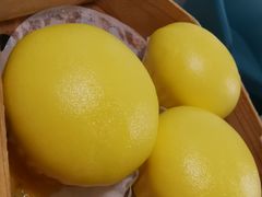 招牌流沙包-东鑫记港式茶餐厅(南京东路店)