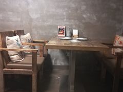 -HIGH FIVE哈福手工汉堡(桂林路店)