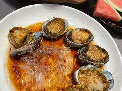 蒜蓉粉丝蒸鲍鱼仔-徐记海鲜(观沙岭|滨江新城店)