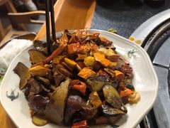 -阿山卓·野生菌火锅·纳西火塘烤肉