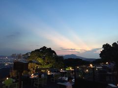 -草山夜未眠景观餐厅