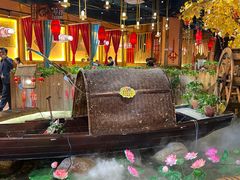 -老滇山寨•云南特色菜•地方菜•民族风情歌舞表演(金碧店)